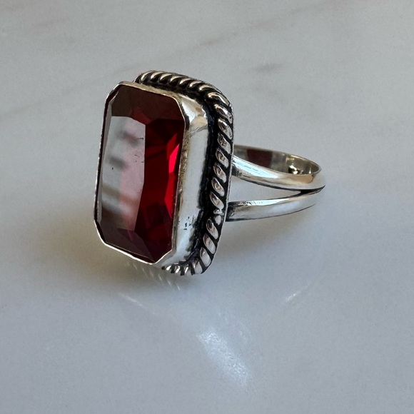 NWOT Sundance Red Sky Ring, Garnet, Sterling Silver - Picture 4 of 9